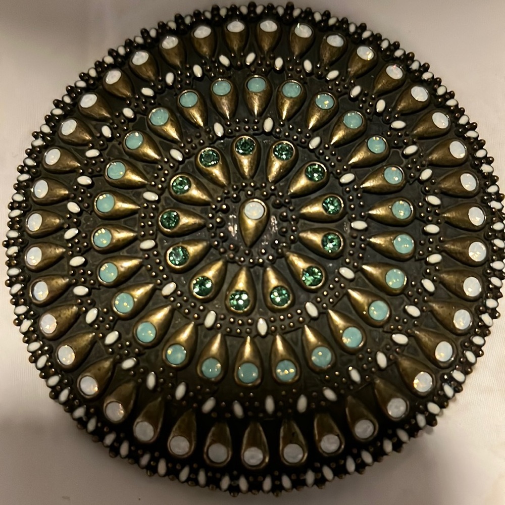 VINTAGE AZTEC STYLE BELT BUCKLE PENDANT /RHINESTONES 3.5 INCH DIAMETER OPAL